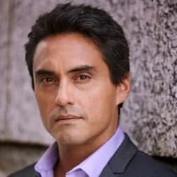 Darrell Dennis