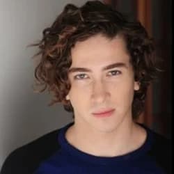 Dylan Arnold