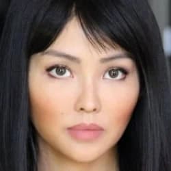 Elizabeth Tan