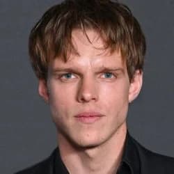 Finn Bennett
