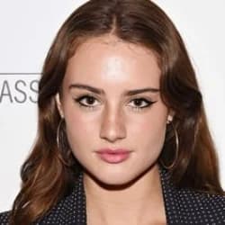 Grace Van Patten
