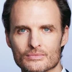 Greg Bryk