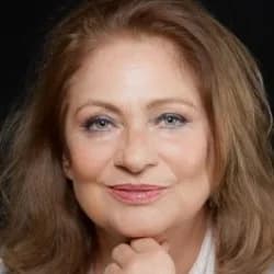 Irén Bordán