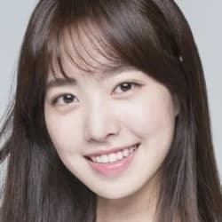 Jin Se-yeon