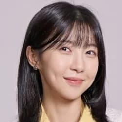 Joo Hyun-young
