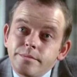 Julian Holloway