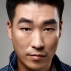 Kim Joo-hwang