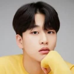 Kim Yoon-woo