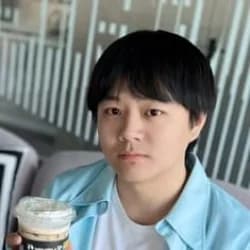 Liangwei Hu