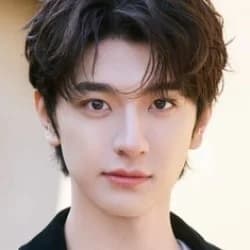 Lin Yi