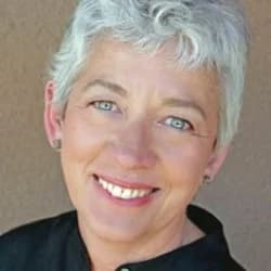 Lucinda Marker