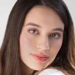 Luisa Mariano