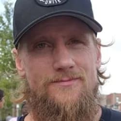 Mike Vallely