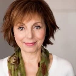 Nancy Linari
