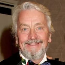 Peter Dennis