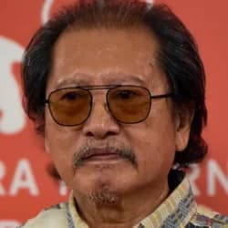 Ronnie Lazaro