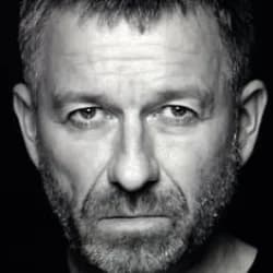 Sean Pertwee