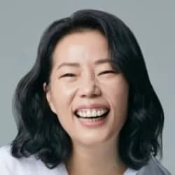Shim So-young