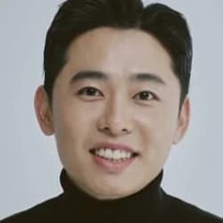 Shin Hyeon-yong