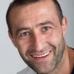 Slavi Slavov