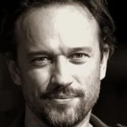 Vincent Perez