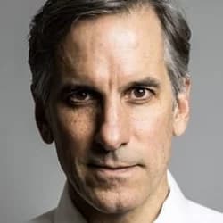Wayne Pére