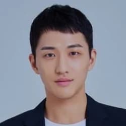 Yoo Hee-je