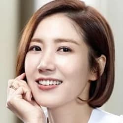 Yoo Ho-jeong