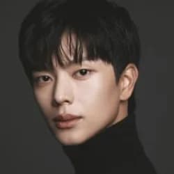 Yook Sung-jae